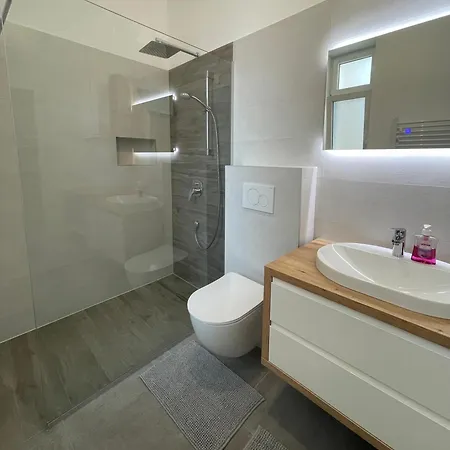 Center Apartmán *