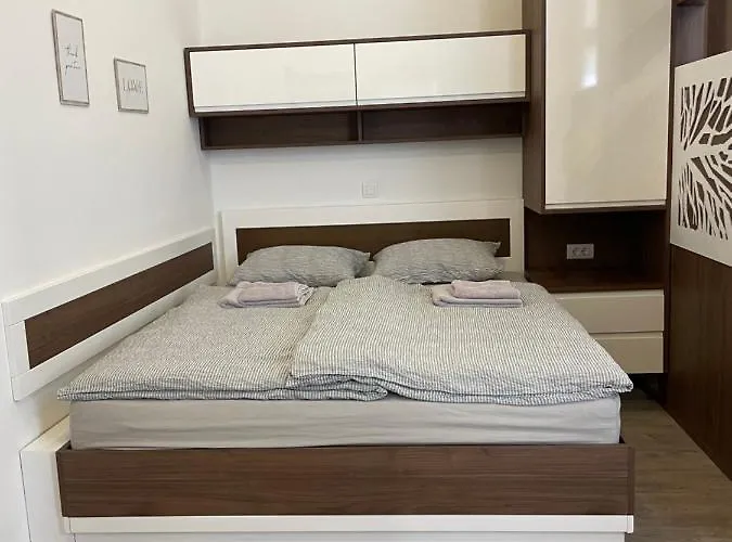 Διαμέρισμα Center